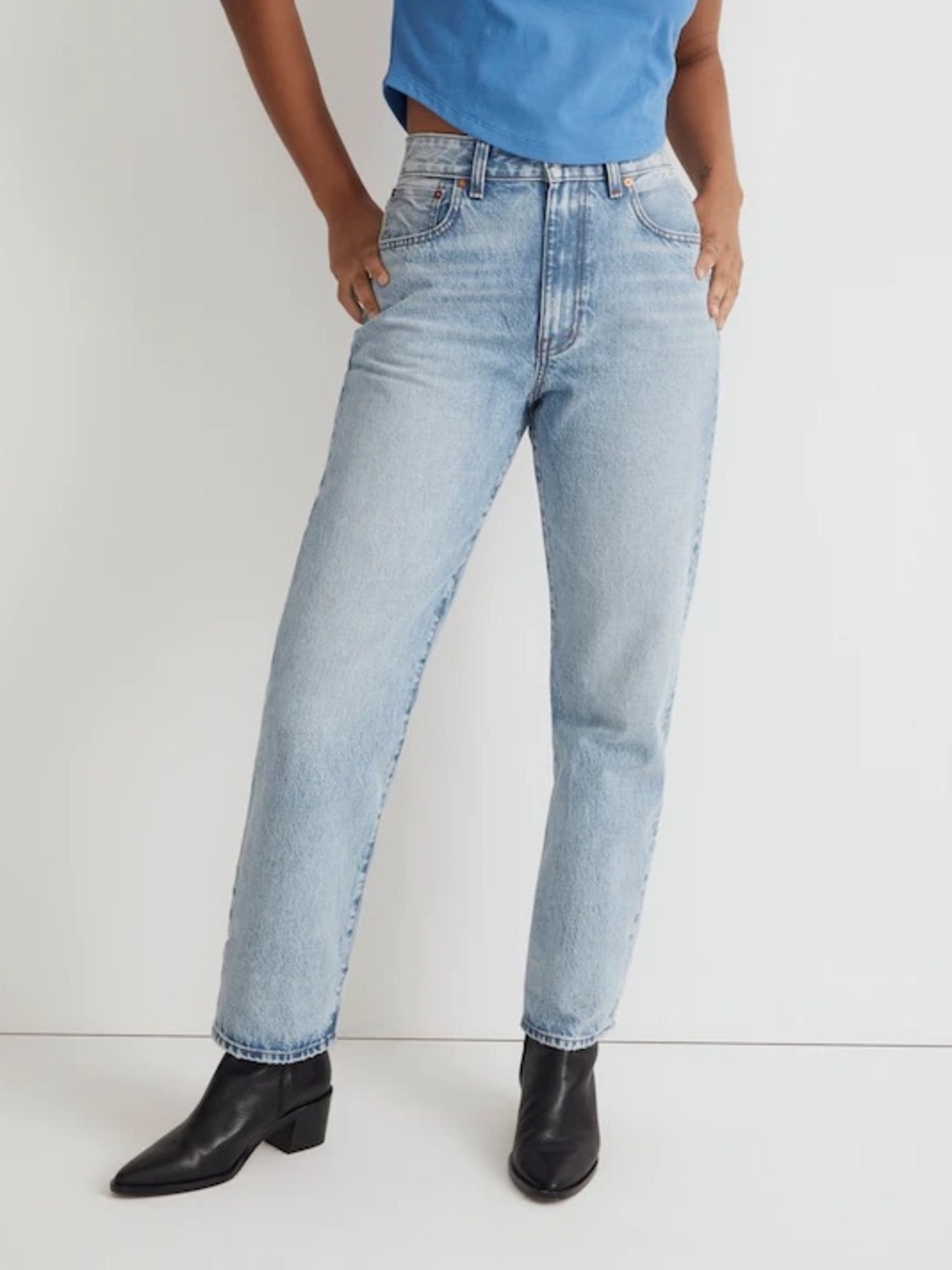 Madewell: The Curvy 90's Straight Jean in Mercer Wash
